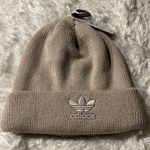 Adidas Woman Beanie Beige